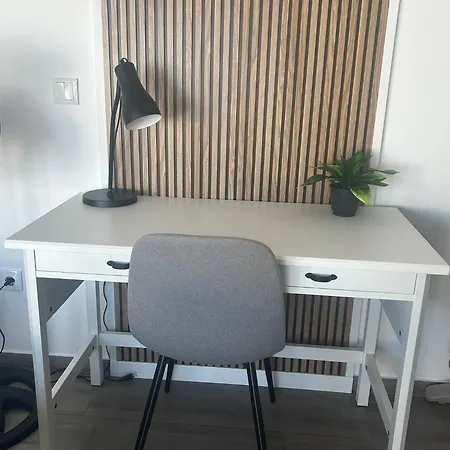 Pérola Pestana *